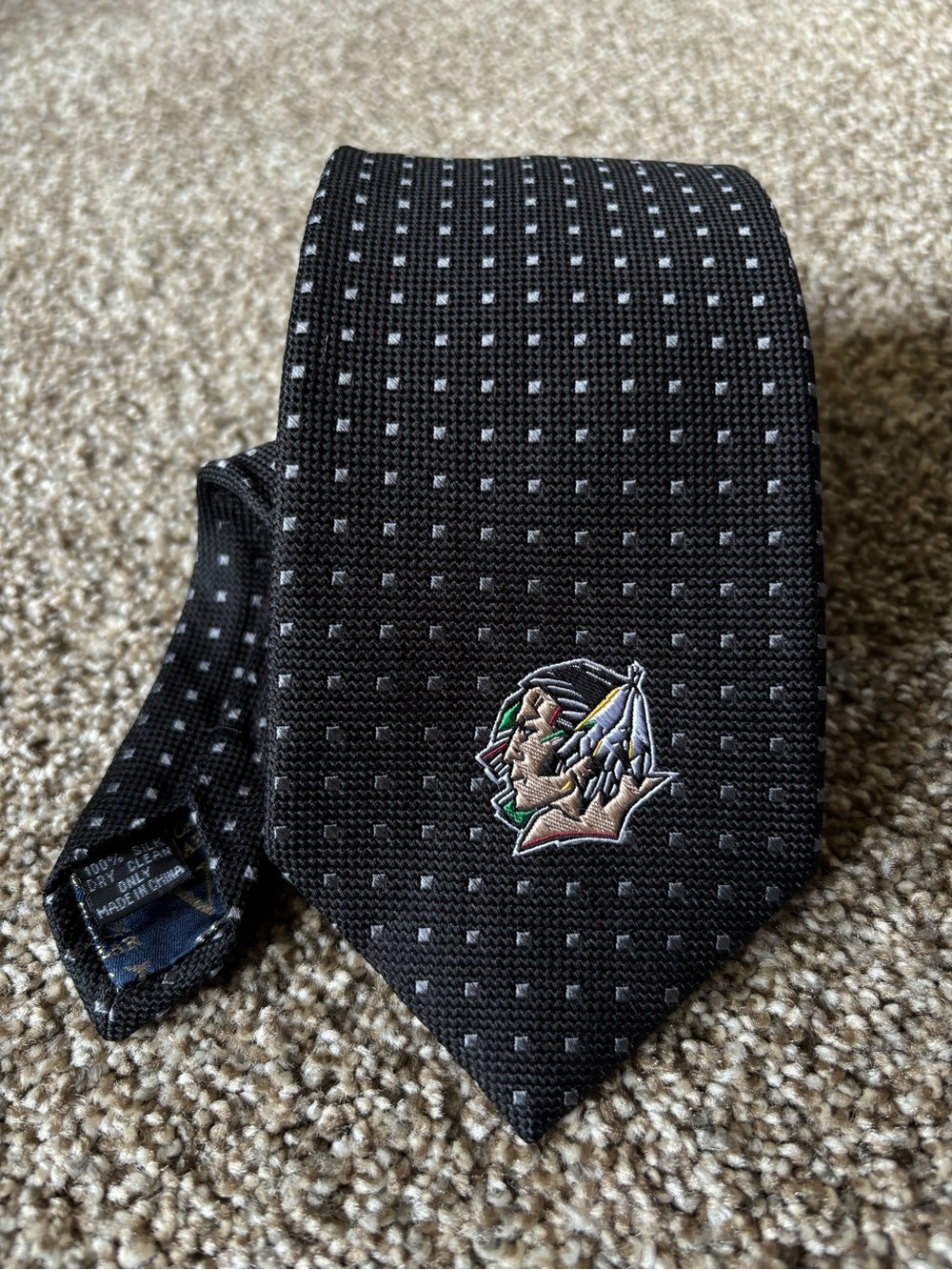 Black North Dakota Fighting Sioux Silk Tie
